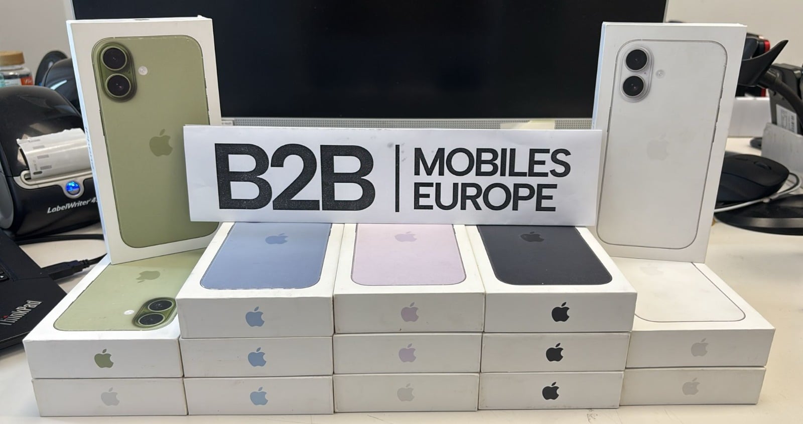 iPhone 17 256GB Open Boxed Non Active - Mixed Colours - €750 Each stock offer